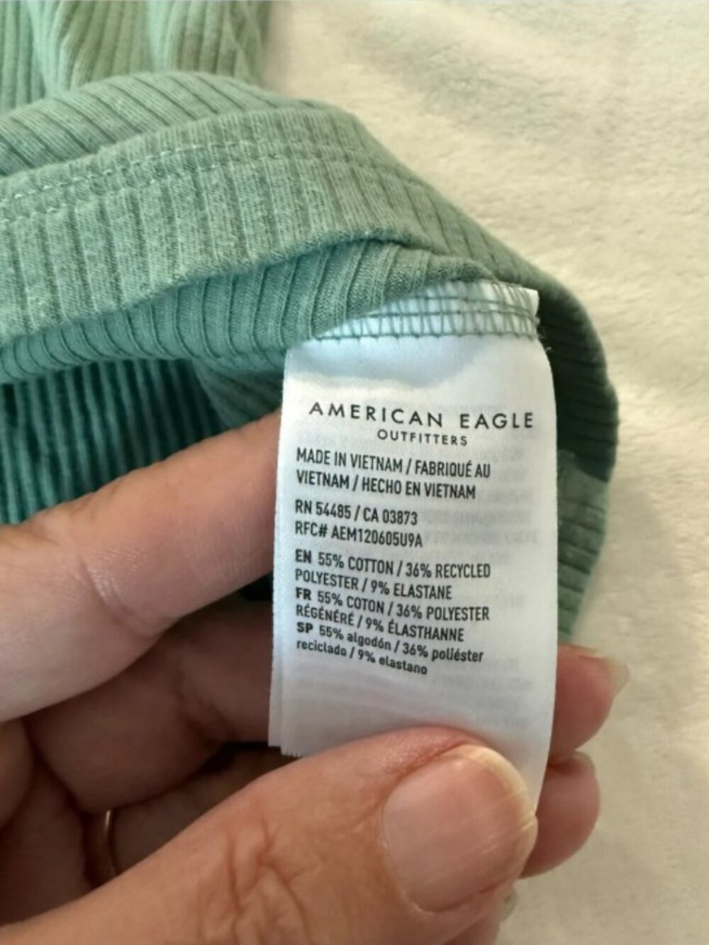 American Eagle Women’s Medium Green T-shirt Gelato - Picture 4 of 4